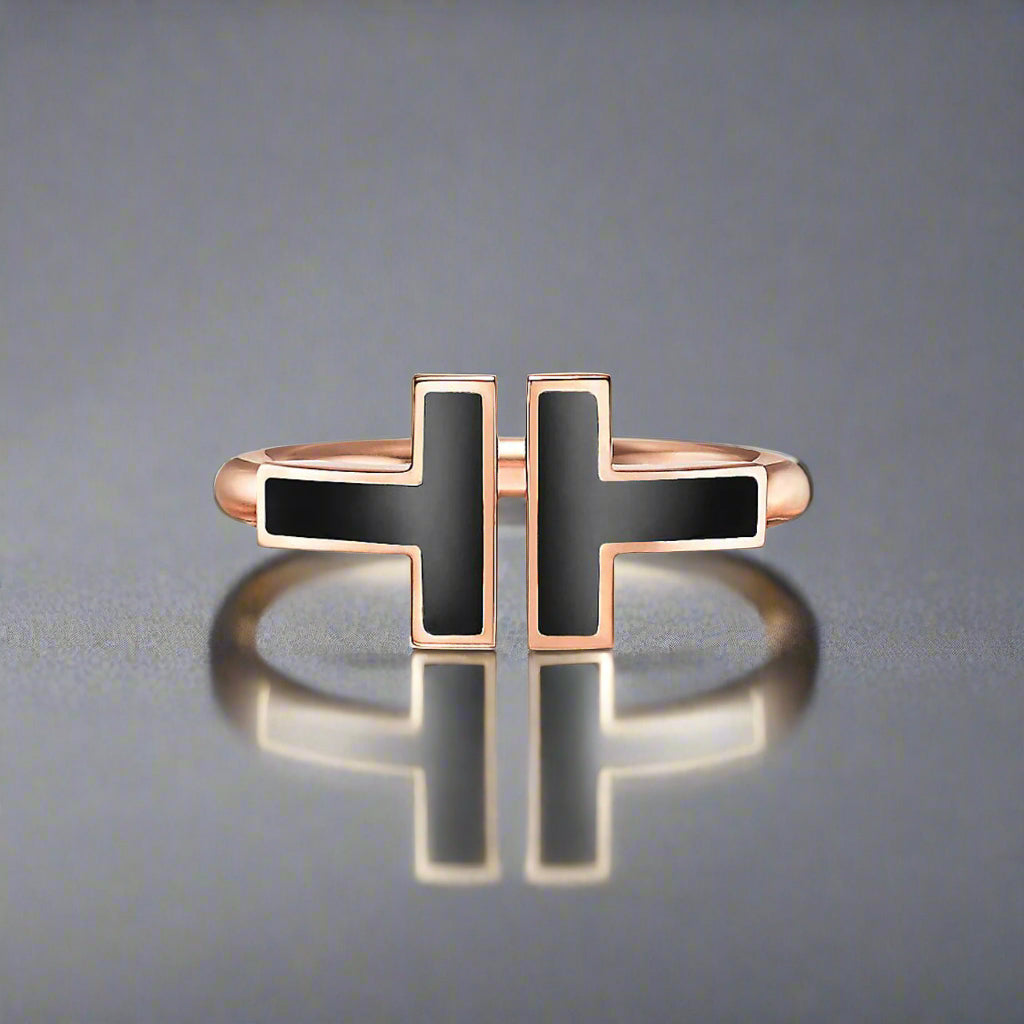 18K Celestial T Black Onyx Wire Ring