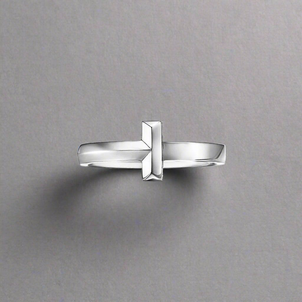 18K Celestial T T1 Ring