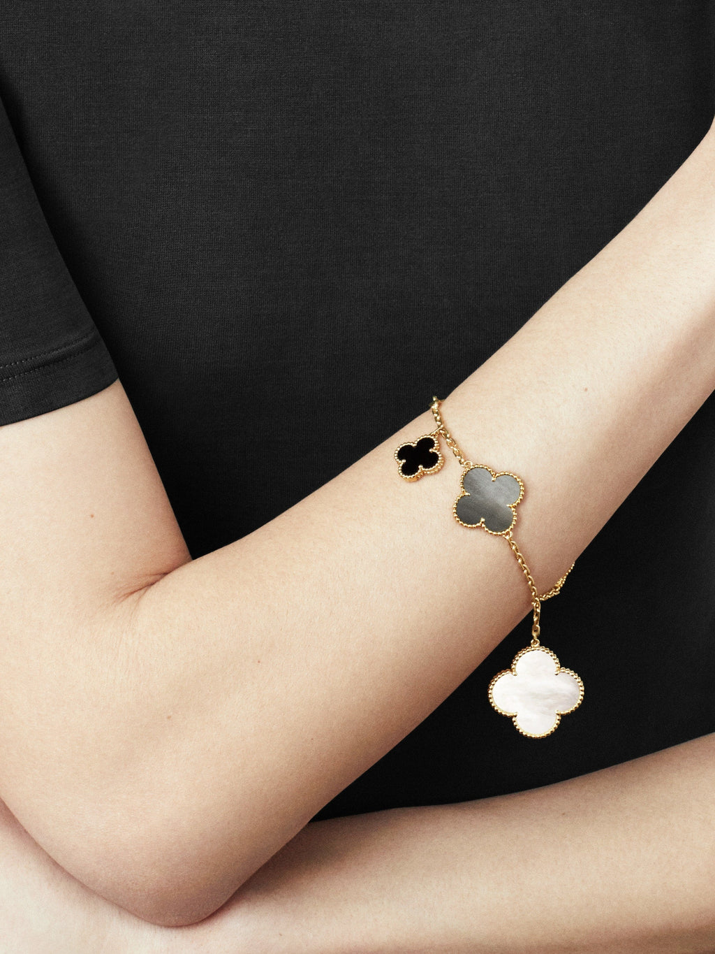18K Celestial Magic Alhambra Five Motifs Clover Bracelet