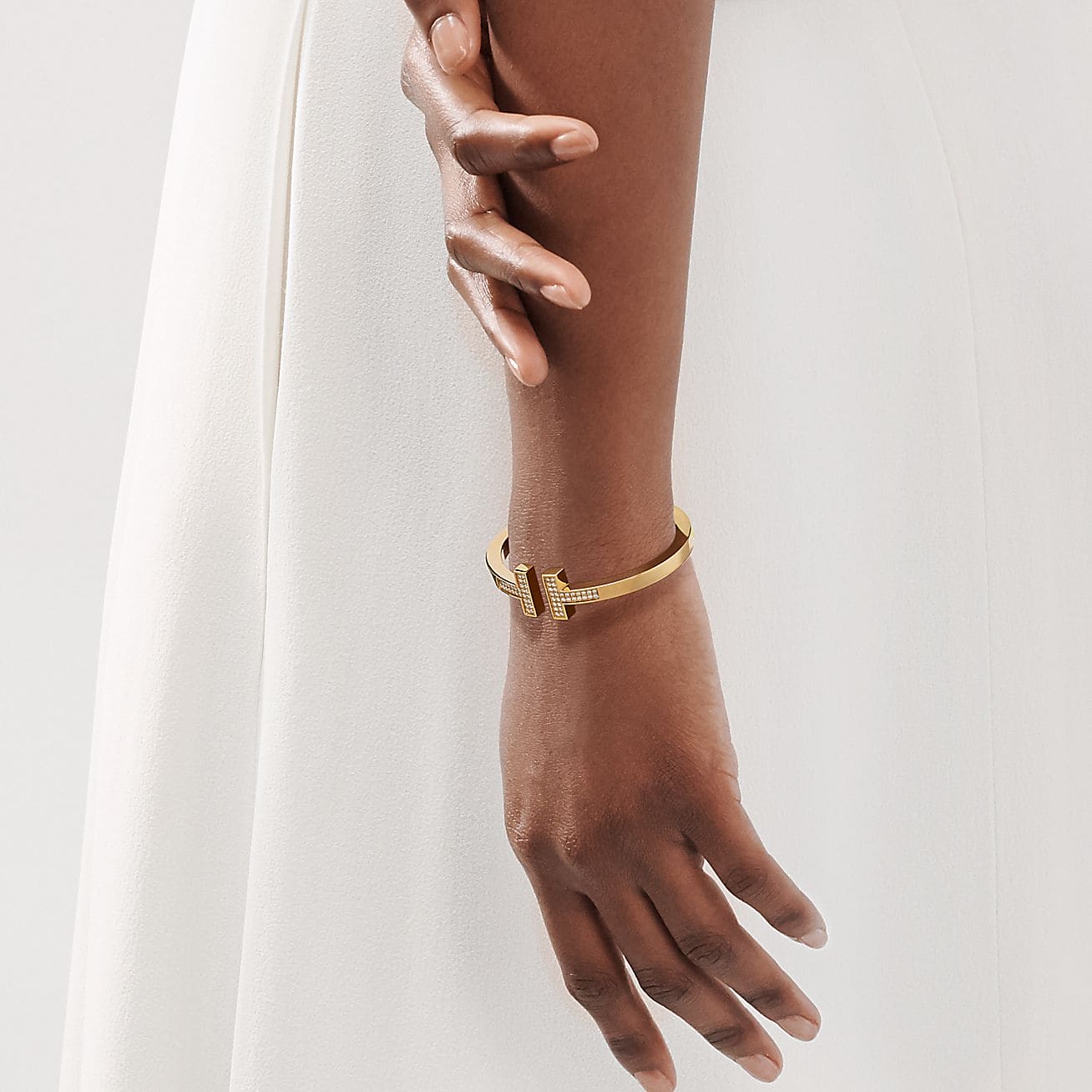 18K Celestial T Diamond Square Bracelet