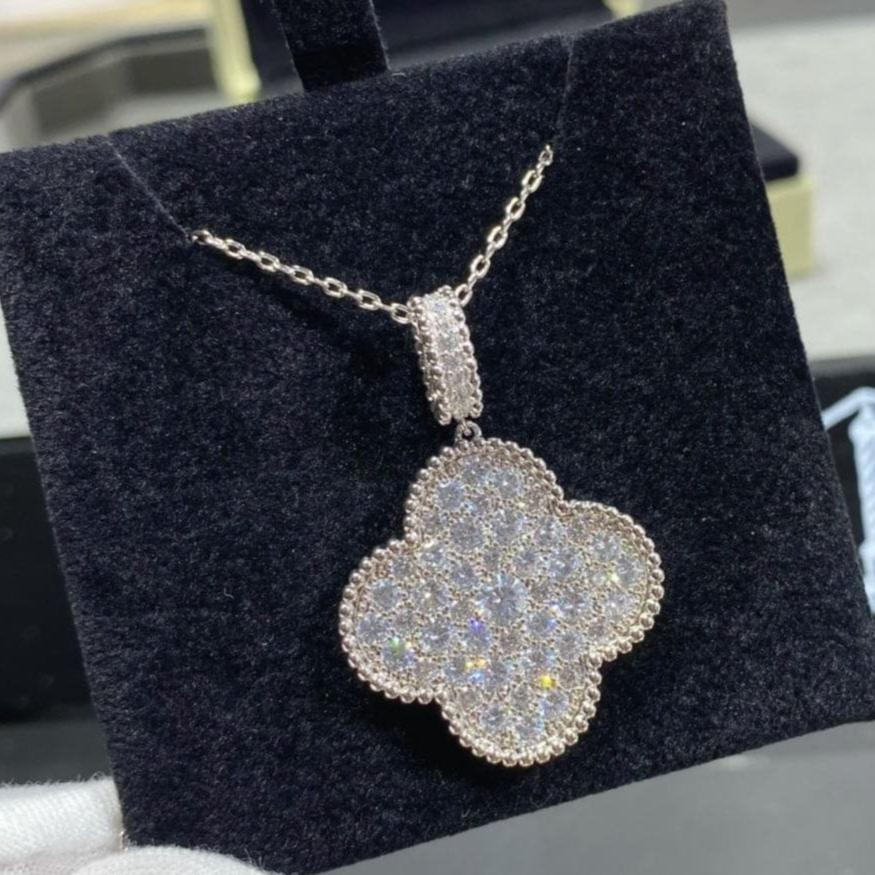 18K Celestial Magic Alhambra One Motifs Diamonds Clover Necklace