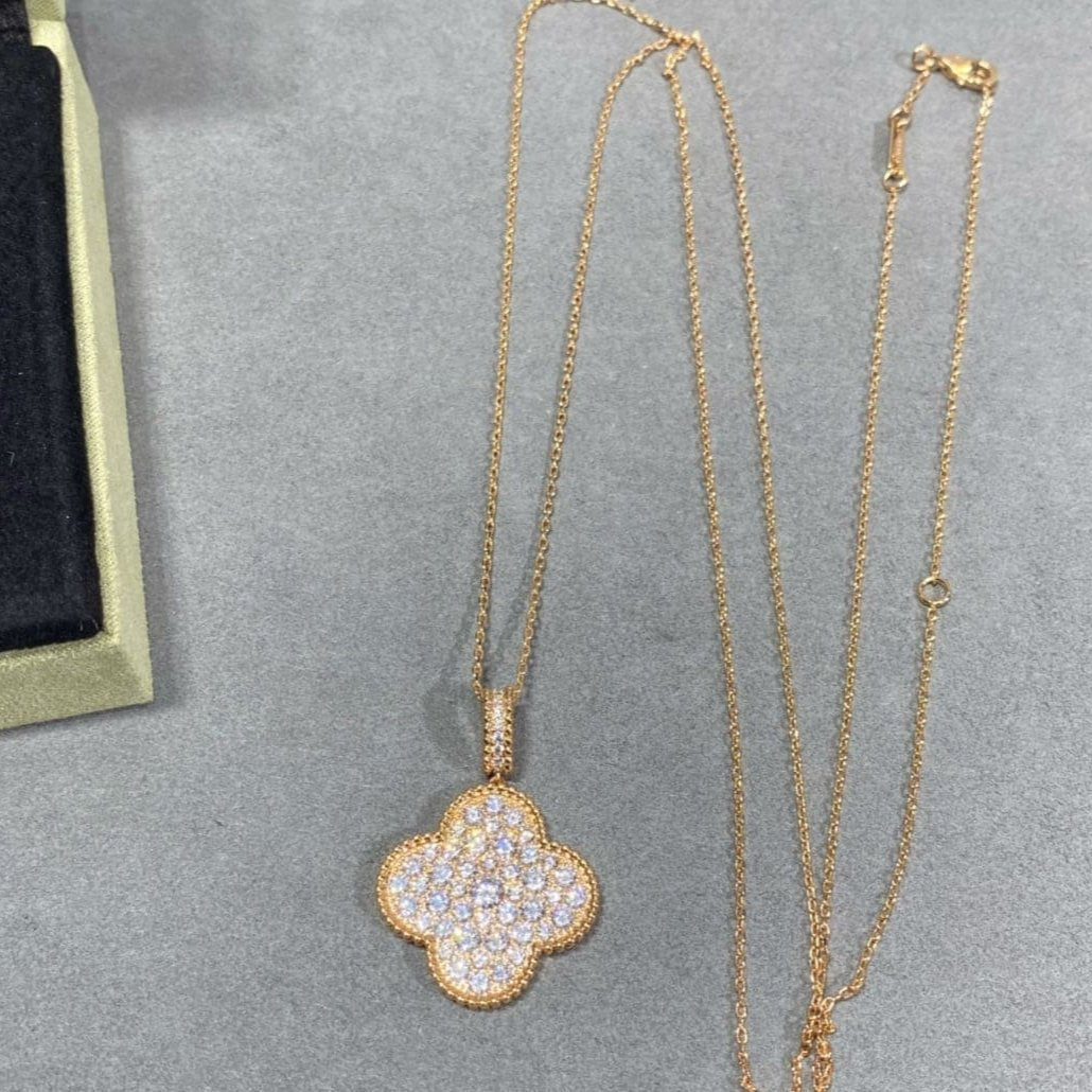 18K Celestial Magic Alhambra One Motifs Diamonds Clover Necklace