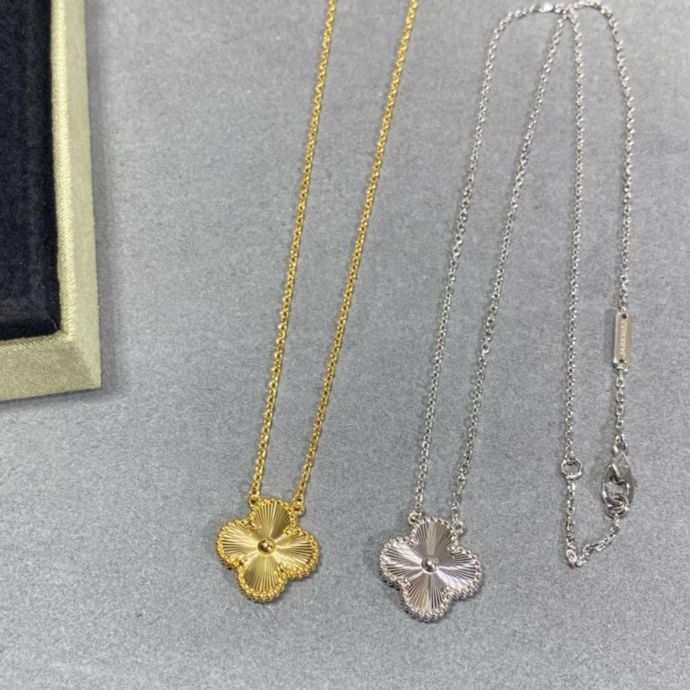 18K Celestial Vintage Alhambra Pendant Clover Necklace