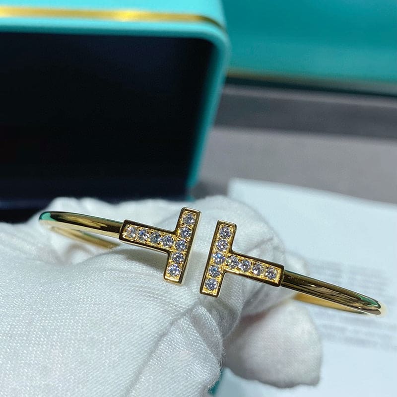 18K Celestial T Diamond Wire Bracelet