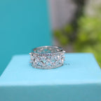 18K Celestial T Victoria  Ring