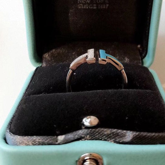 18K Celestial T Diamond & Turquoise Wire Ring