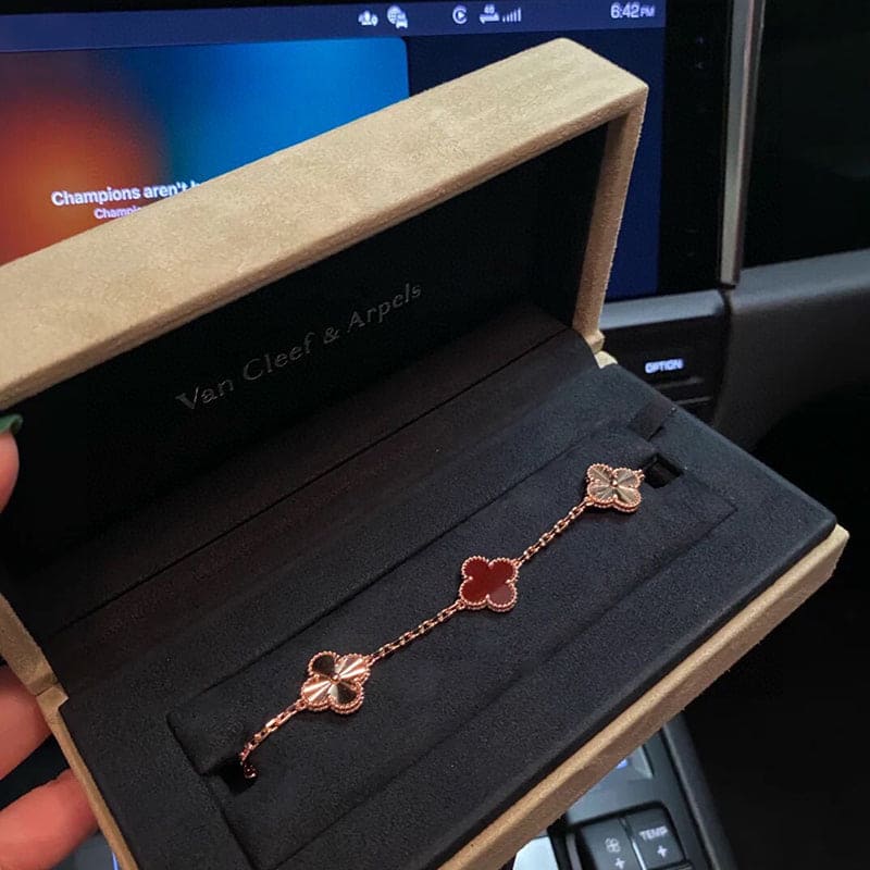 18K Celestial Vintage Alhambra Five Motifs Carnelian Clover Bracelet