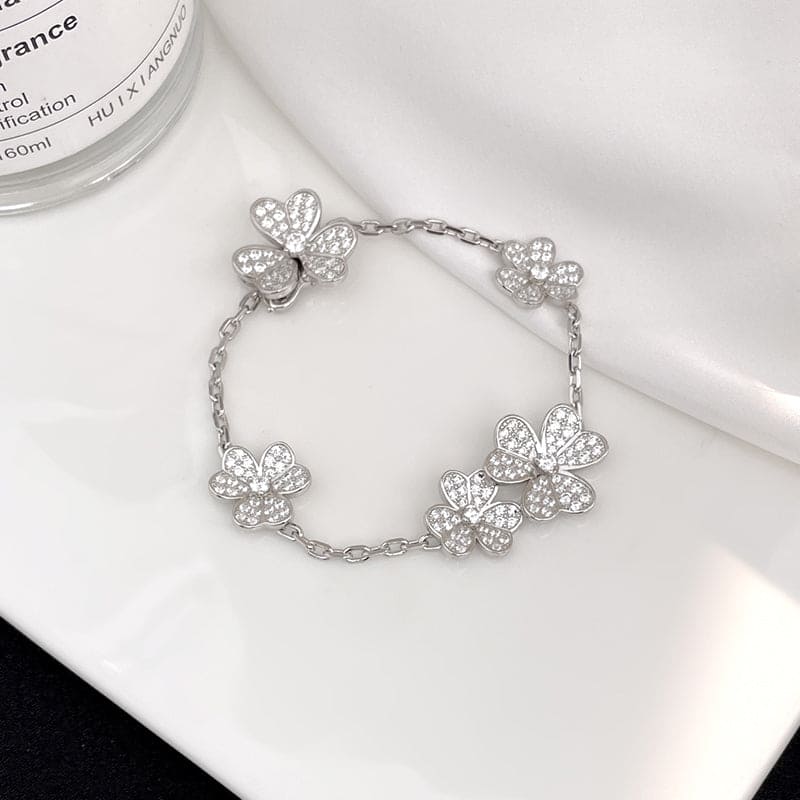 18K Celestial Frivole Diamonds Clover Bracelet