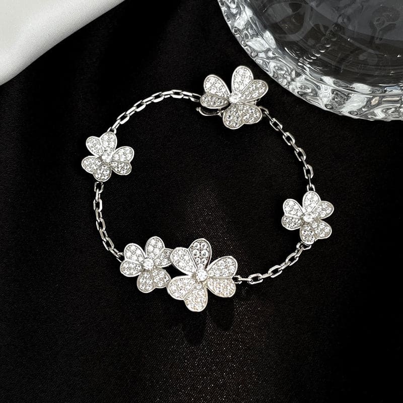 18K Celestial Frivole Diamonds Clover Bracelet