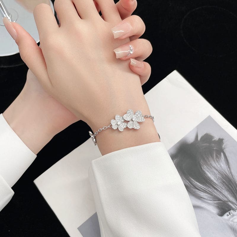 18K Celestial Frivole Diamonds Clover Bracelet