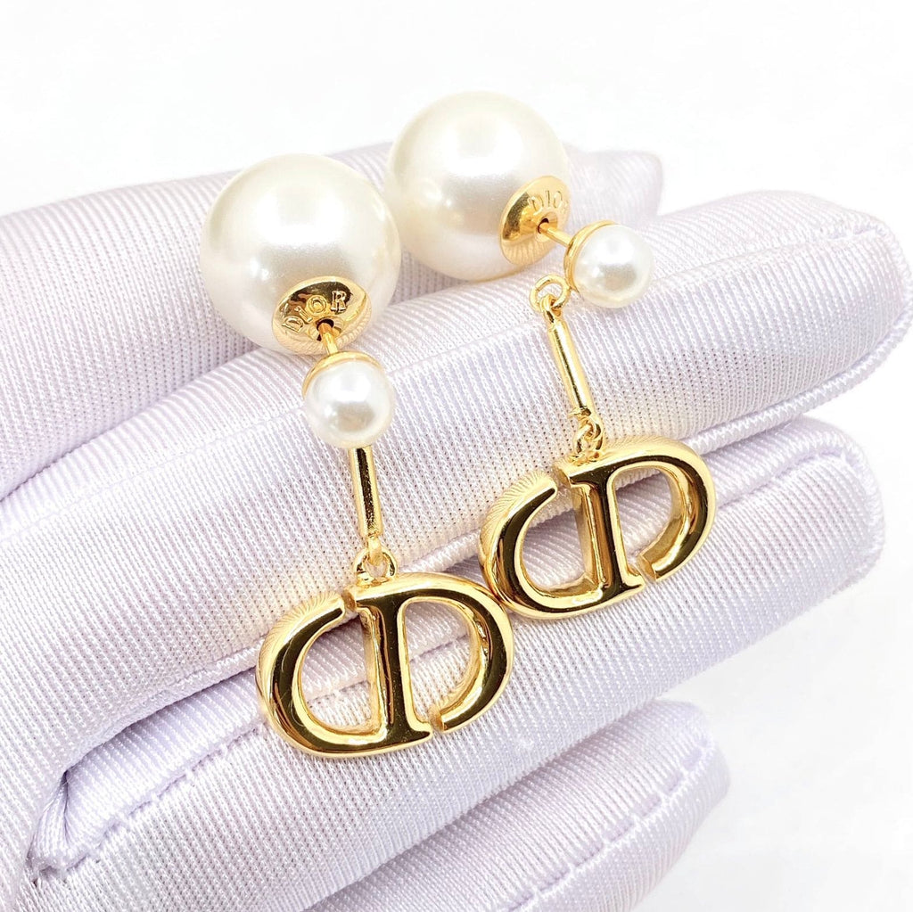 18K Celestial Tribales Pearl Earrings