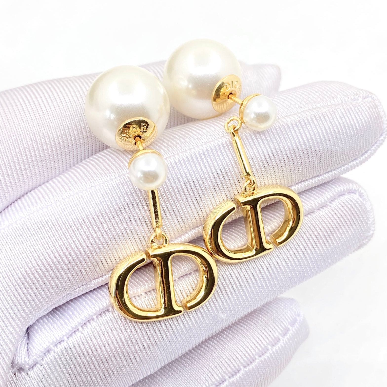 18K Celestial Tribales Pearl Earrings