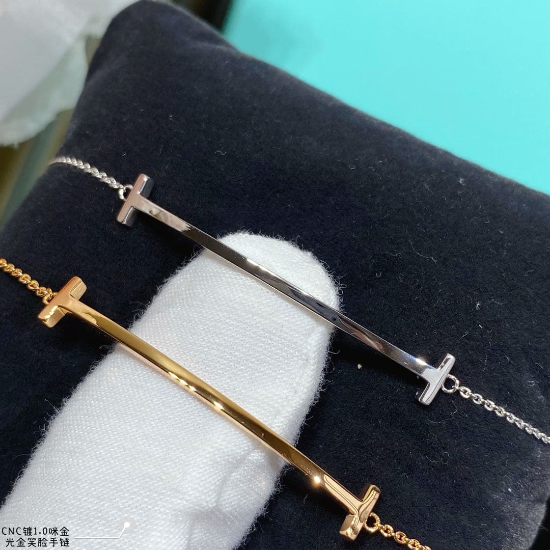 18K Celestial T Smile Bracelet