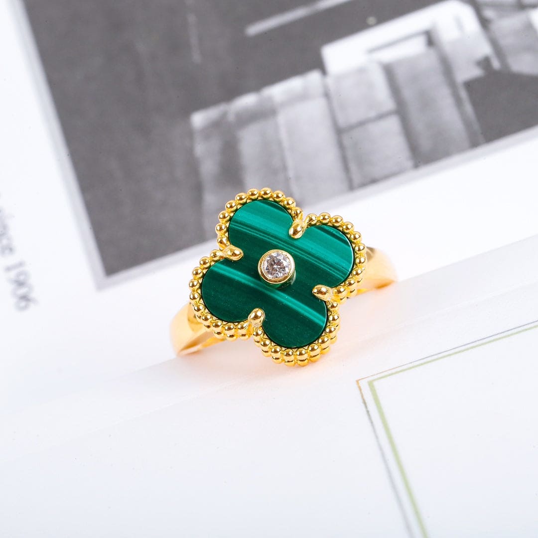 18K Celestial Vintage Alhambra Malachite Ring