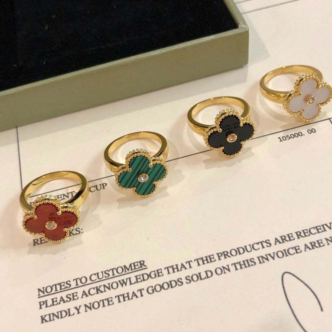 18K Celestial Vintage Alhambra Pearl Ring