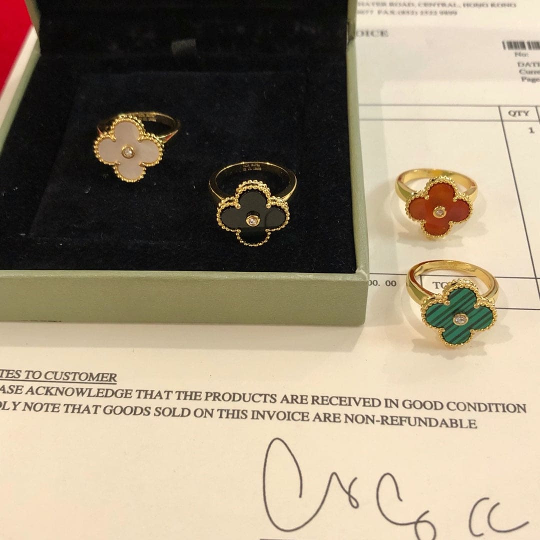 18K Celestial Vintage Alhambra Pearl Ring