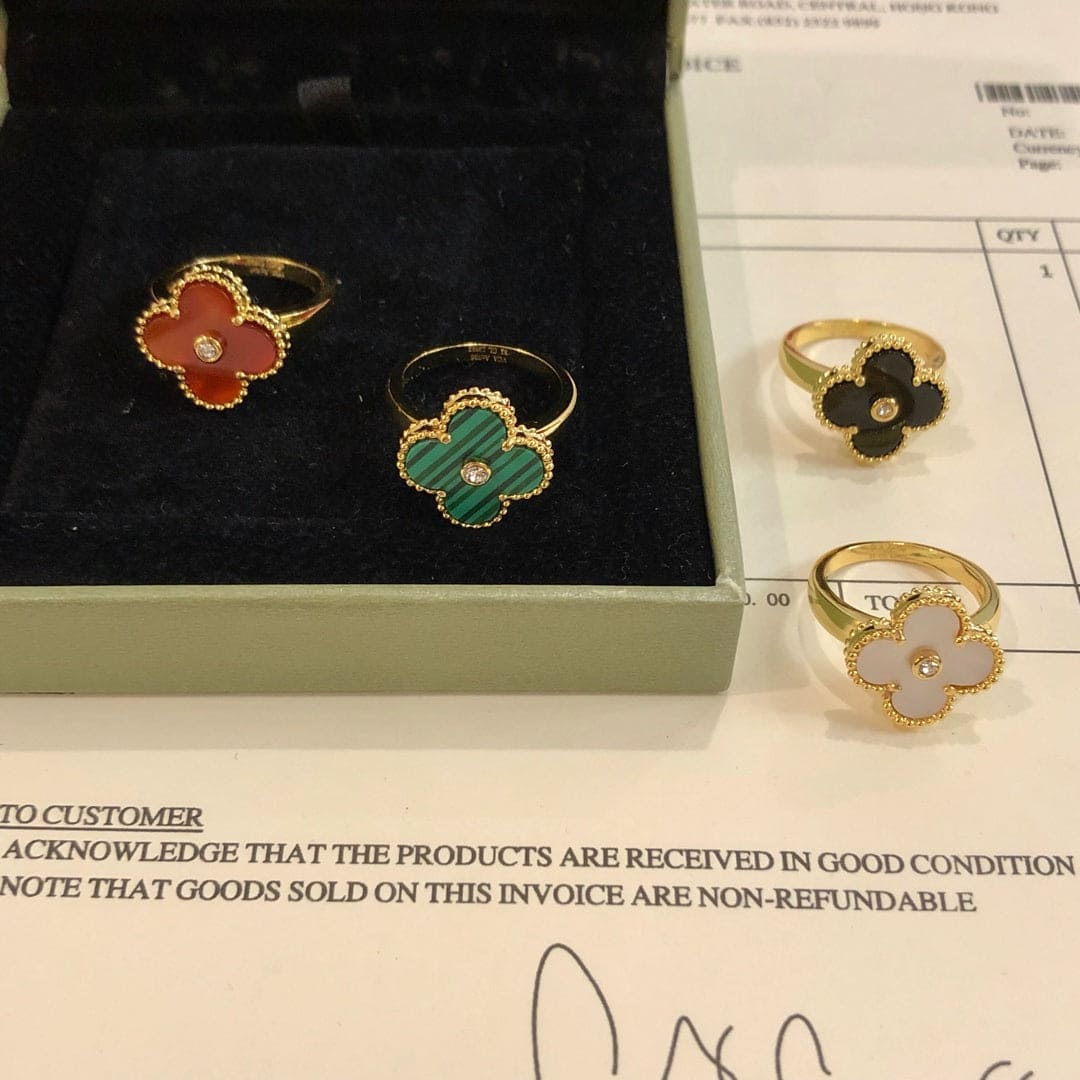 18K Celestial Vintage Alhambra Pearl Ring