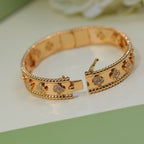 18K Celestial Perl̩e Clovers Bracelet