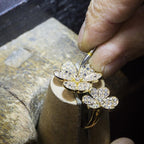 18K Celestial Frivole Between the Finger Ring