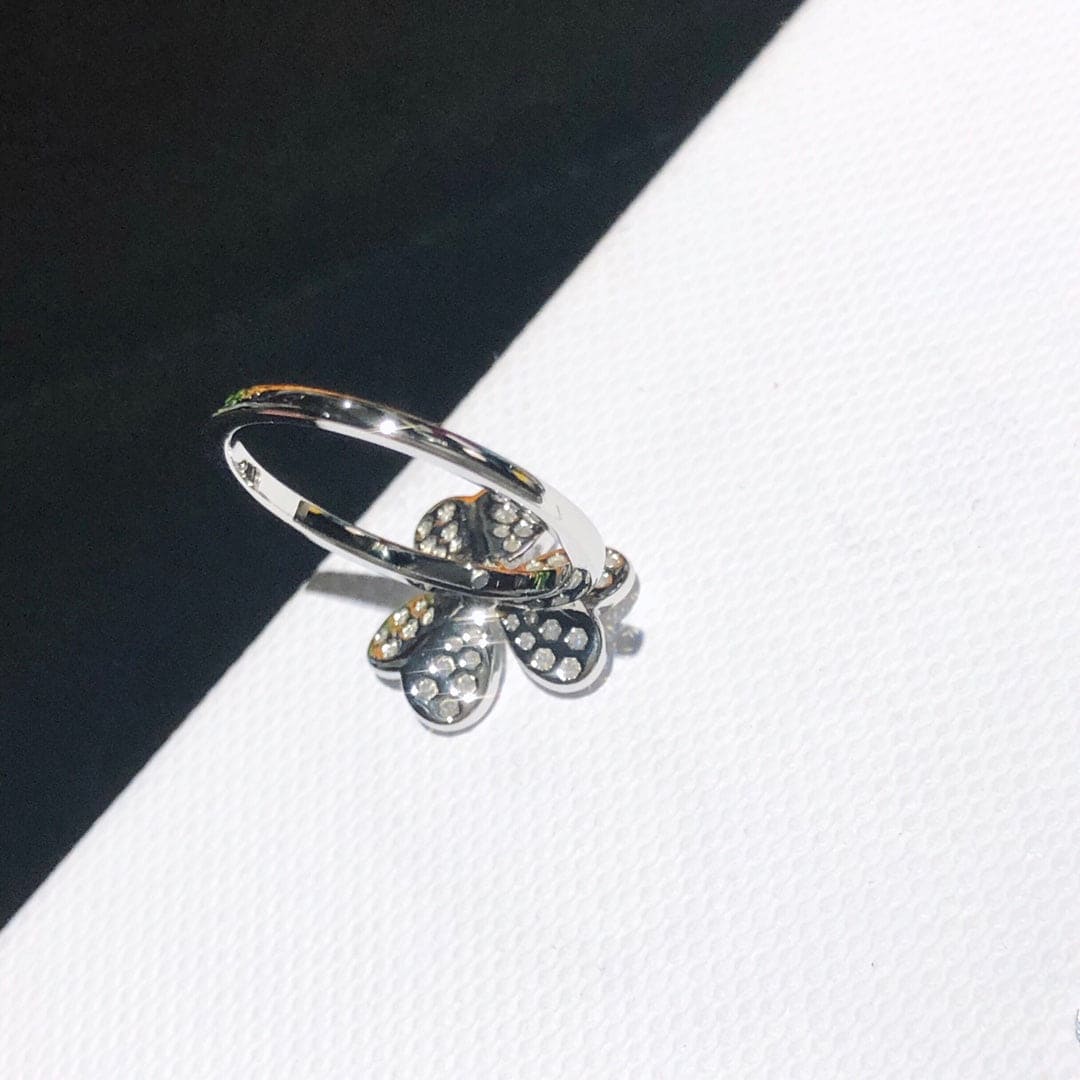 18K Celestial Frivole Ring