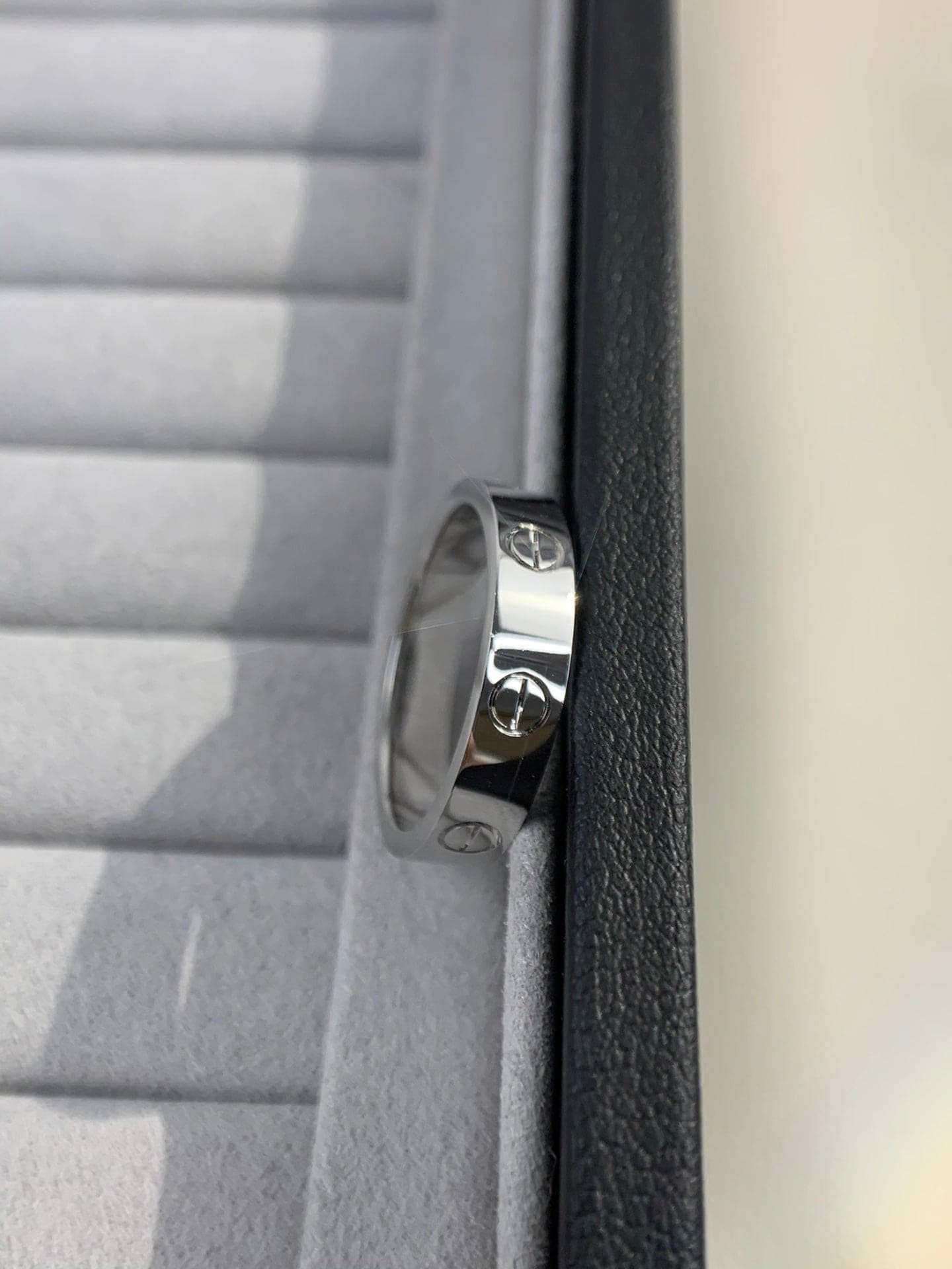 18K Celestial Love Wedding 4mm Ring