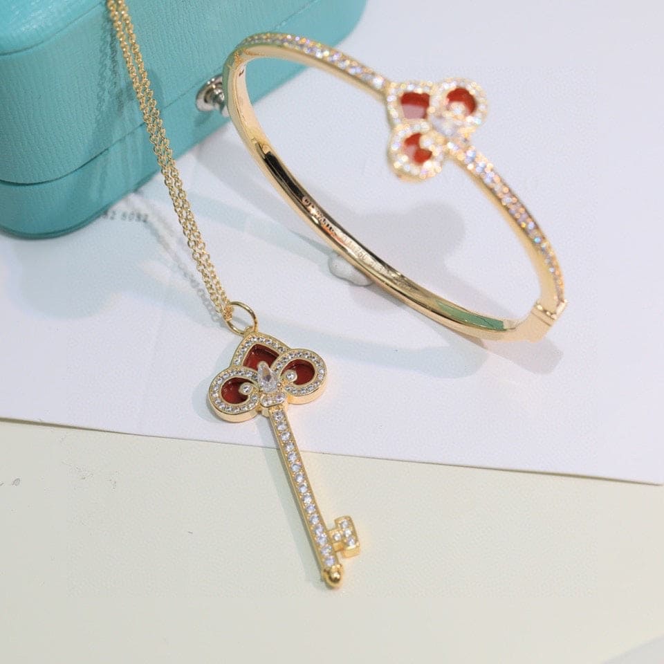 18K Celestial T Fleur De Lis Bracelet