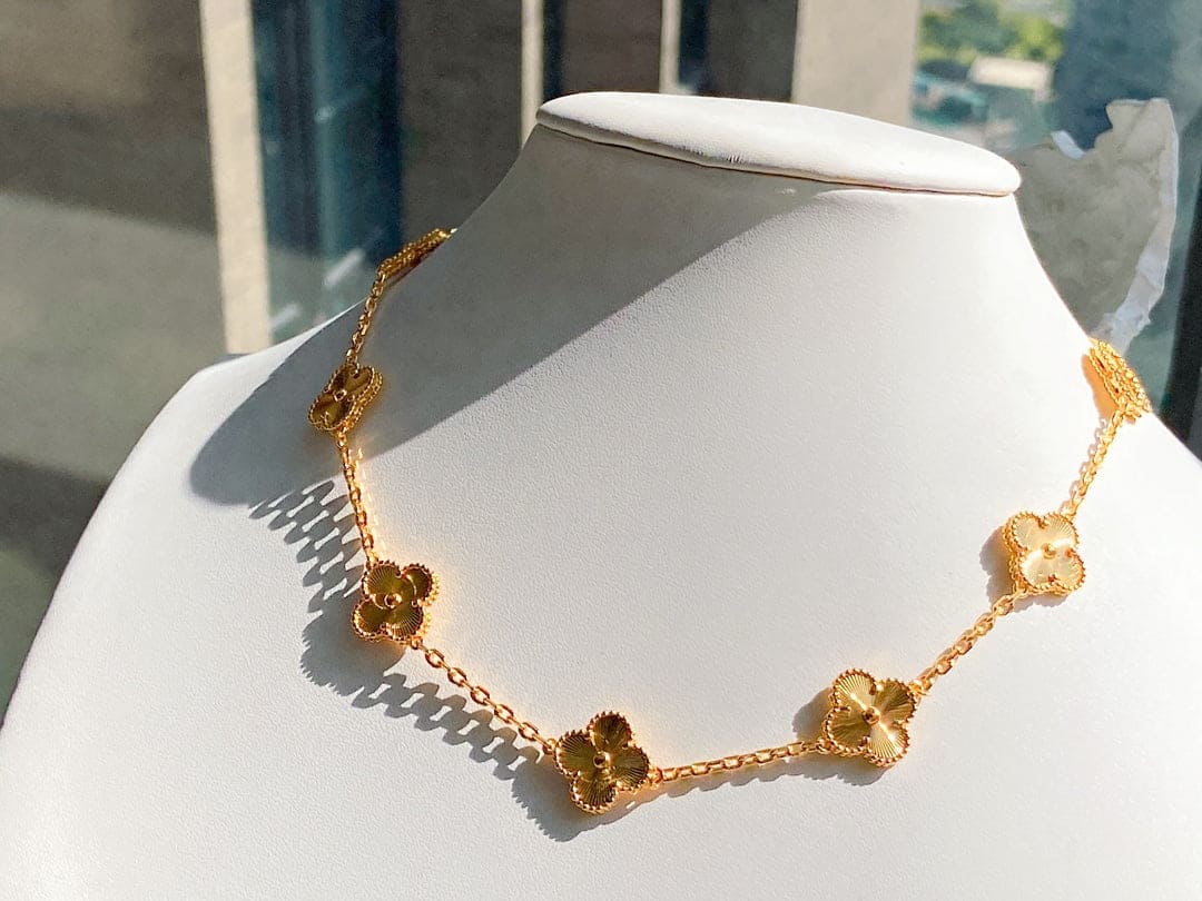18K Celestial Vintage Alhambra 10 Motifs Necklace