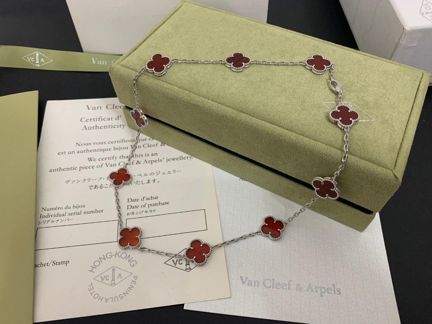 18K Celestial Vintage Alhambra Carnelian 10 Motifs Necklace