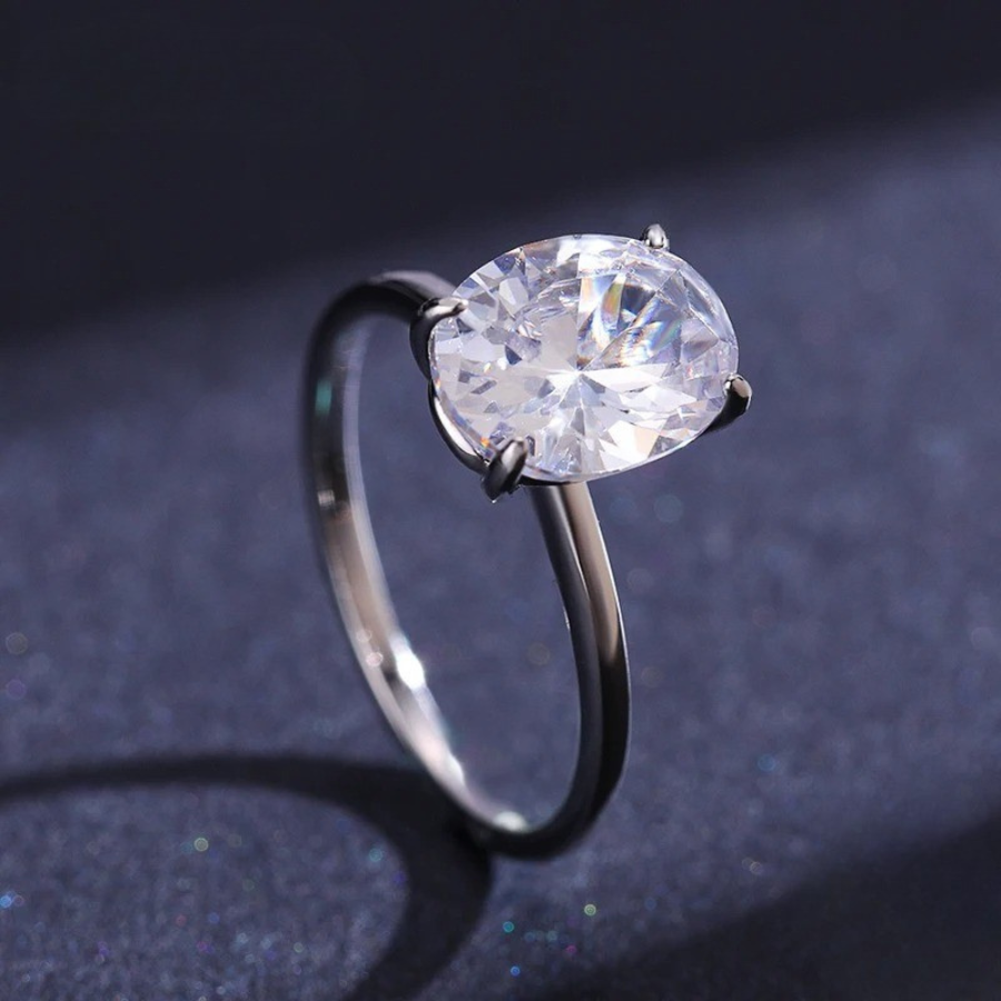 Luxury Oval Cut CZ Ring – 925 Sterling Silver