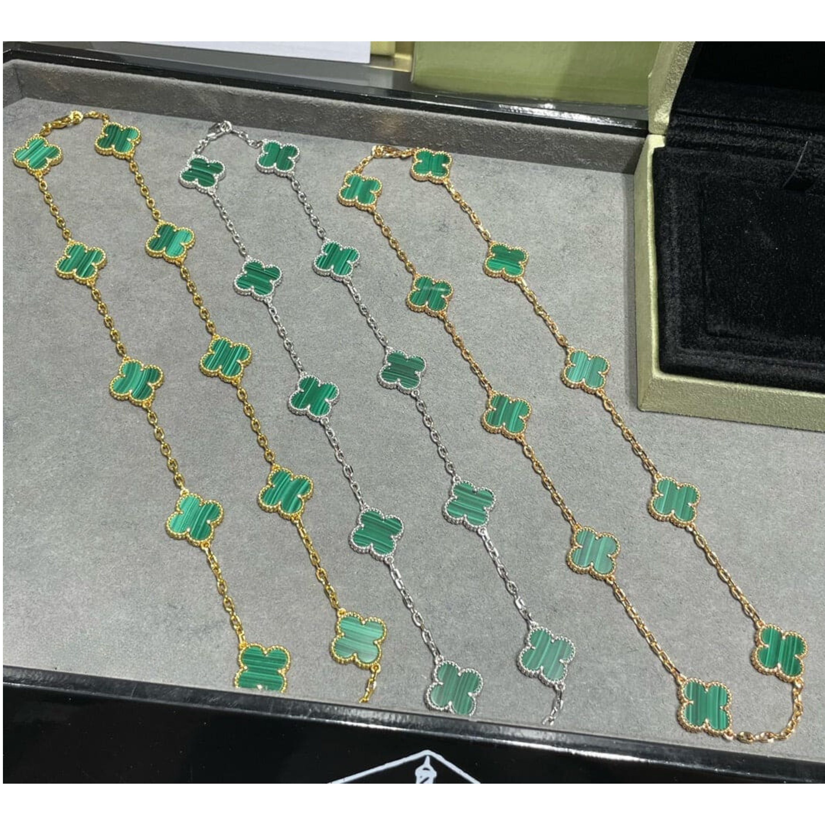18K Celestial Vintage Alhambra Malachite 10 Motifs Necklace