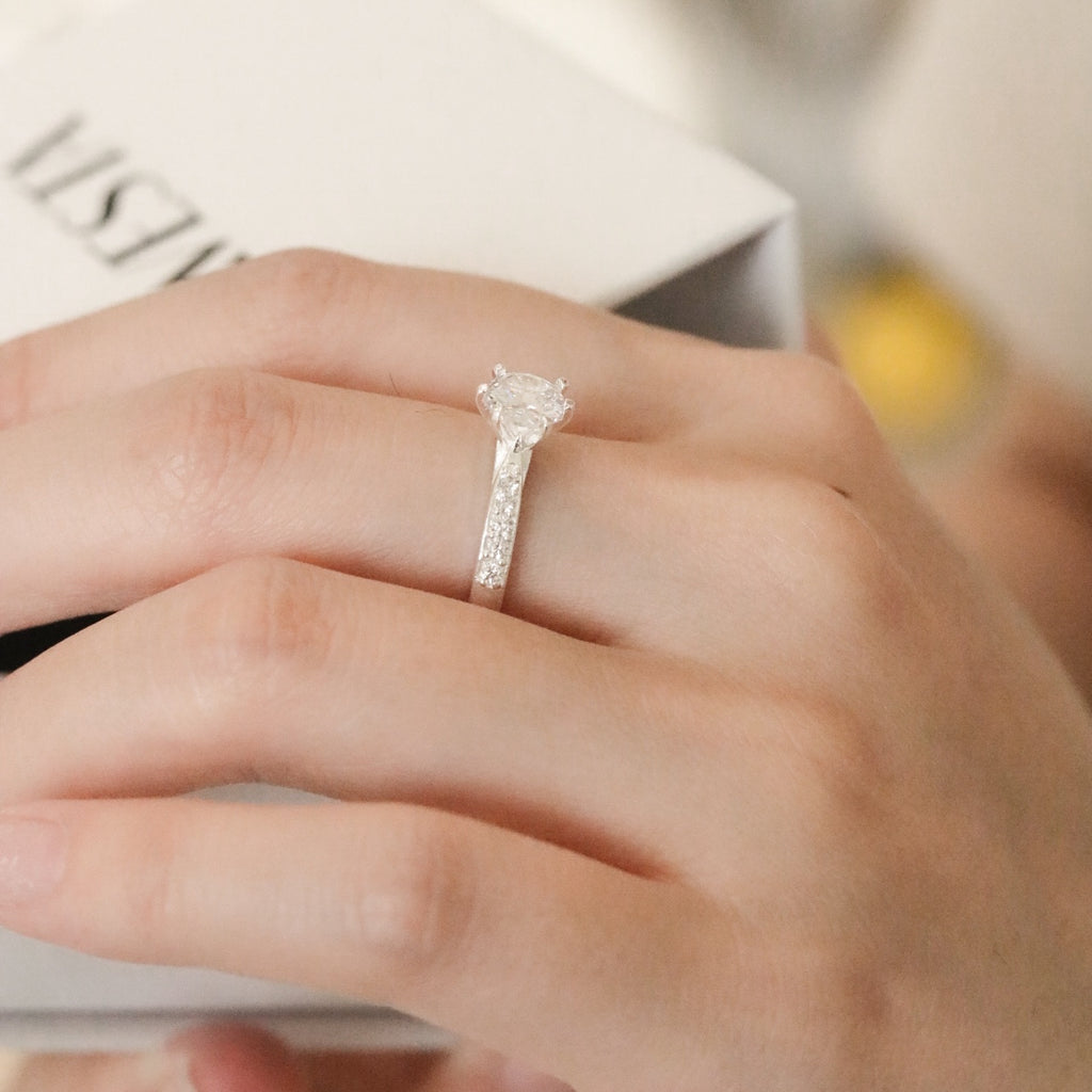 ELVORIA 6mm Moissanite Engagement Ring GRA ELVDA24 – 925 Sterling Silver