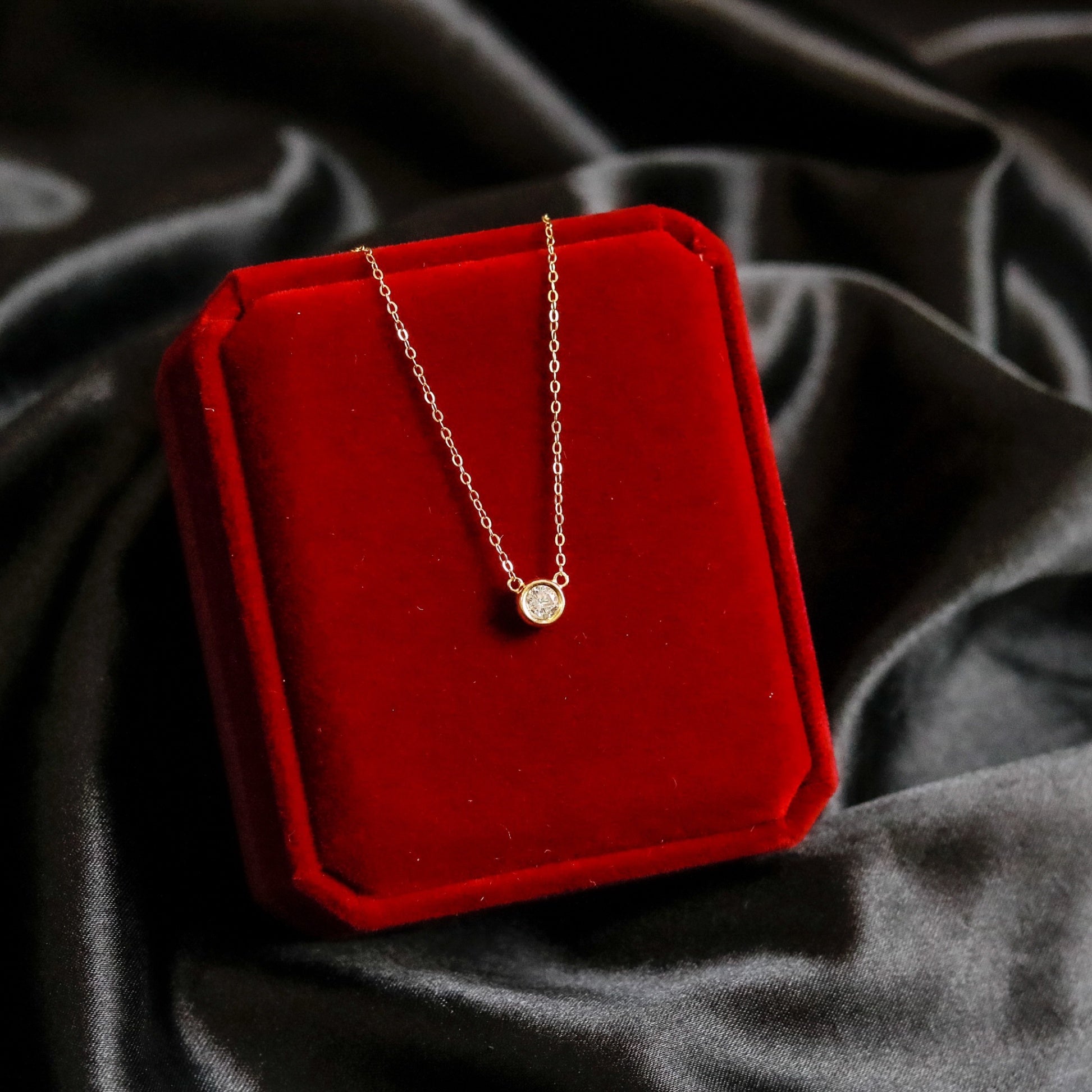 ELVORIA Stella Star Necklace – 18K Gold Plated 925 Sterling Silver