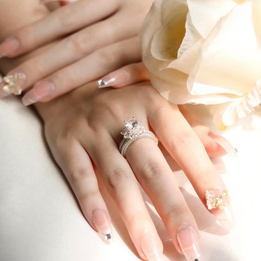 ELVORIA 7mm Moissanite Floral Setting Ring GRA ELVDA04 – Platinum Plated 925 Sterling Silver