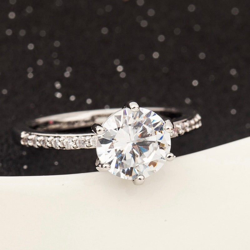 ELVORIA 7mm Moissanite Ring GRA – Platinum Plated 925 Sterling Silver