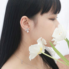 ELVORIA Bow Moissanite Stud Earrings 5mm – Platinum Plated 925 Sterling Silver (GRA Certified)