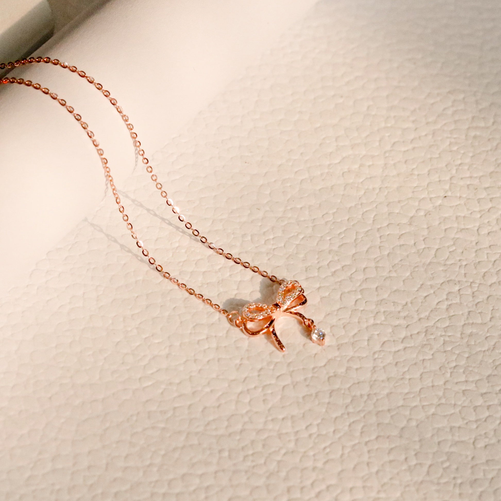 ELVORIA Tiny Bow Ahri Necklace – 18K Rose Gold & Platinum Plated 925 Sterling Silver