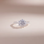 ELVORIA 5mm Moissanite Flower Ring GRA – Platinum Plated 925 Sterling Silver