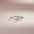 ELVORIA 4.5mm Moissanite Ring GRA ELVDA91 – Platinum Plated 925 Sterling Silver (Adjustable)