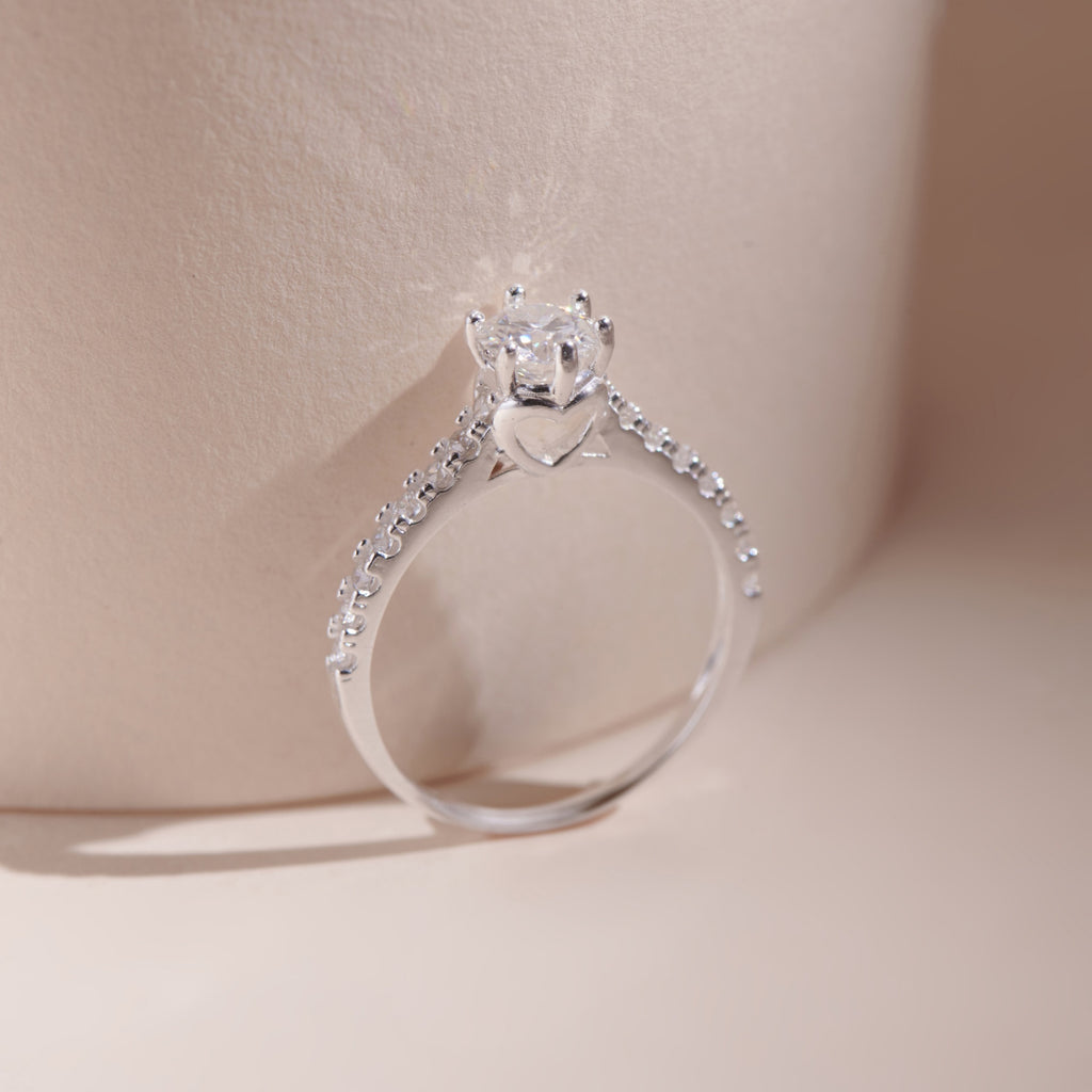 ELVORIA 5mm Moissanite Ring GRA ELVDA52 – Platinum Plated 925 Sterling Silver