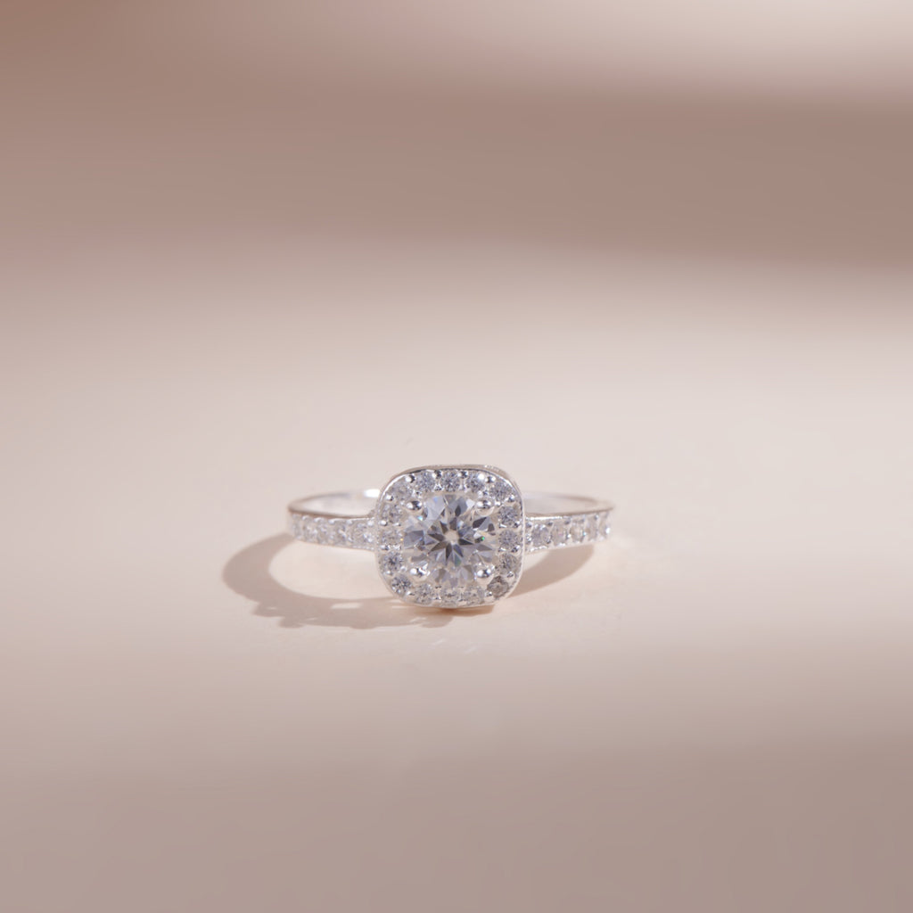 ELVORIA 5mm Square Moissanite Ring GRA ELVDA13 – Platinum Plated 925 Sterling Silver