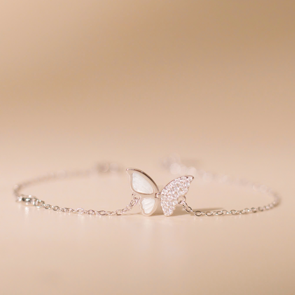 ELVORIA Anne Butterfly Bracelet with Mother-of-Pearl – Platinum Plated 925 Sterling Silver