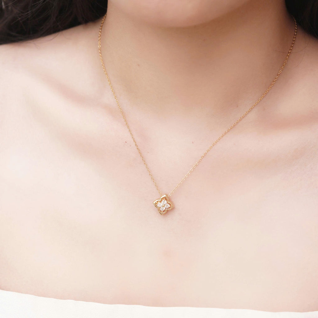 ELVORIA 18K Gold or Platinum Plated Four Leaf Clover Necklace – 925 Sterling Silver