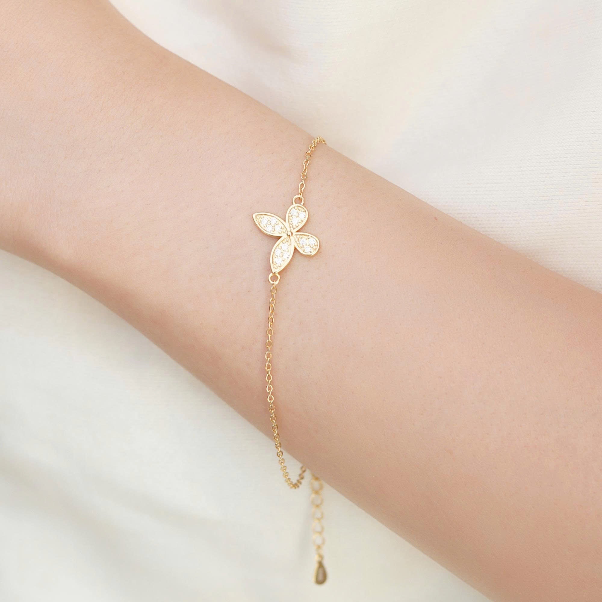 ELVORIA Eri Butterfly Bracelet – 18K Gold Plated 925 Sterling Silver