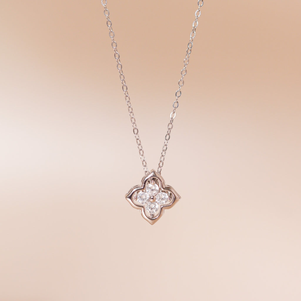 ELVORIA 18K Gold or Platinum Plated Four Leaf Clover Necklace – 925 Sterling Silver