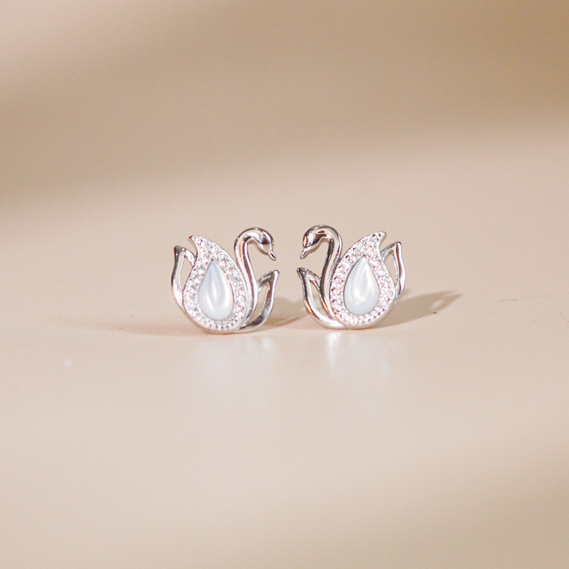 ELVORIA Alina Swan Earrings – Platinum Plated 925 Sterling Silver