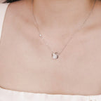 ELVORIA Alina Swan Necklace – Platinum Plated 925 Sterling Silver