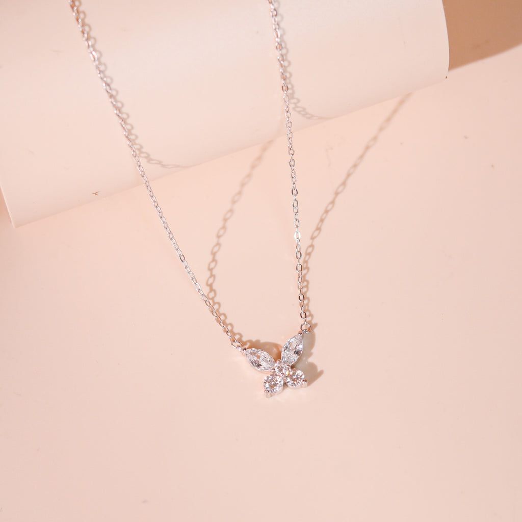 ELVORIA Lynn Butterfly Moissanite Necklace 4mm – Platinum Plated 925 Sterling Silver (GRA Certified)