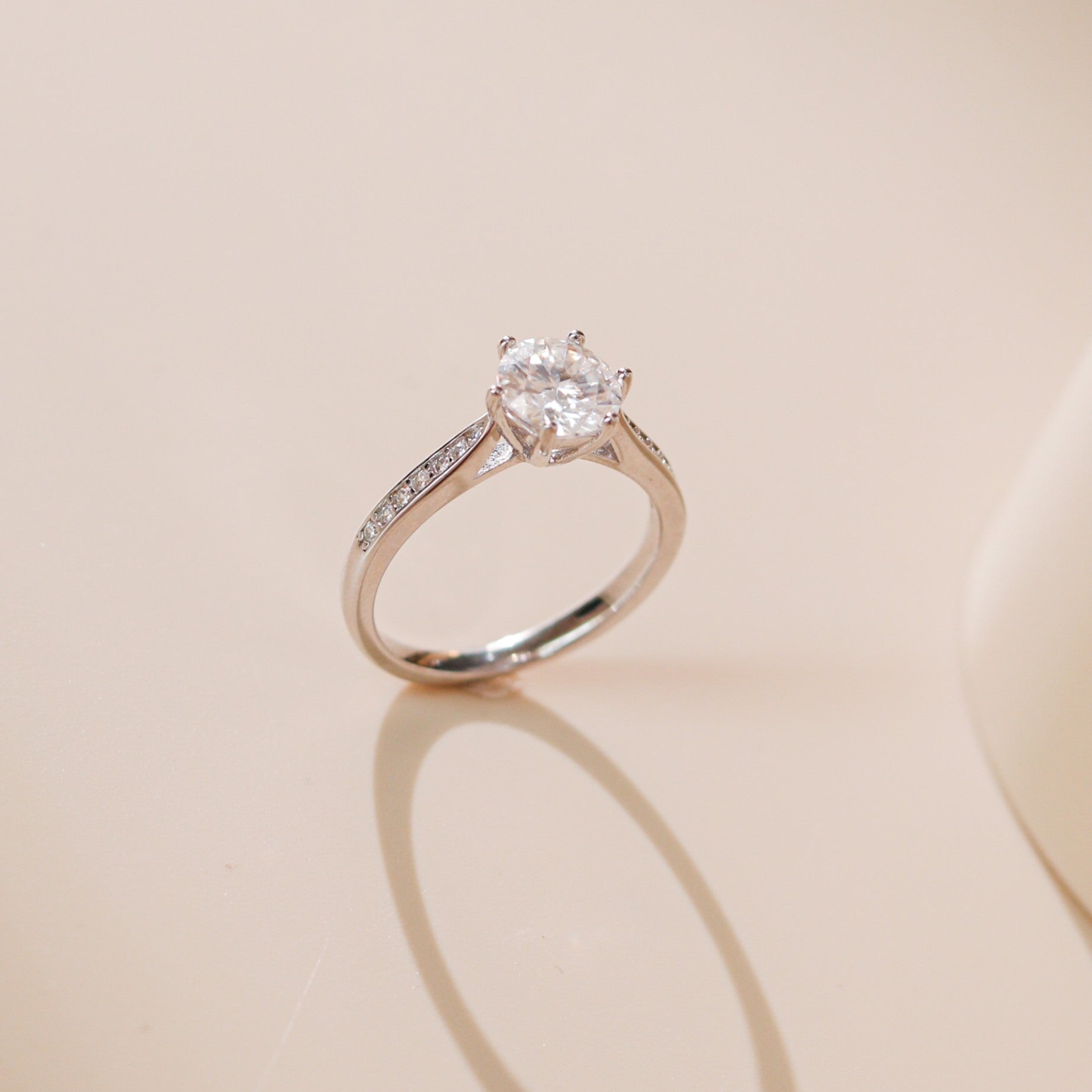 ELVORIA 6.5mm Moissanite Ring GRA ELVDA143 – Platinum Plated 925 Sterling Silver