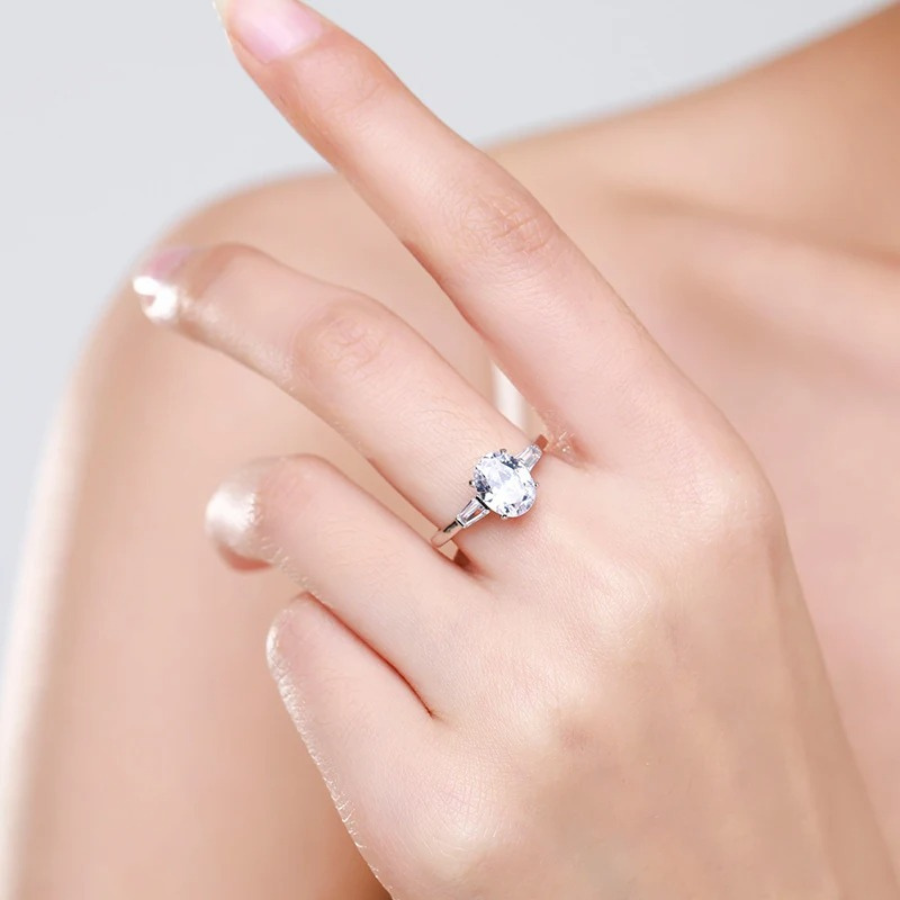 Luxury Oval Clear CZ Ring – 925 Sterling Silver