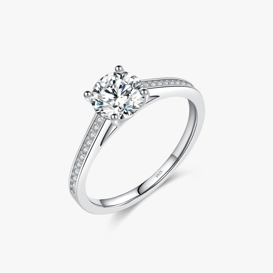 Elegant D Color Moissanite Ring – 925 Sterling Silver